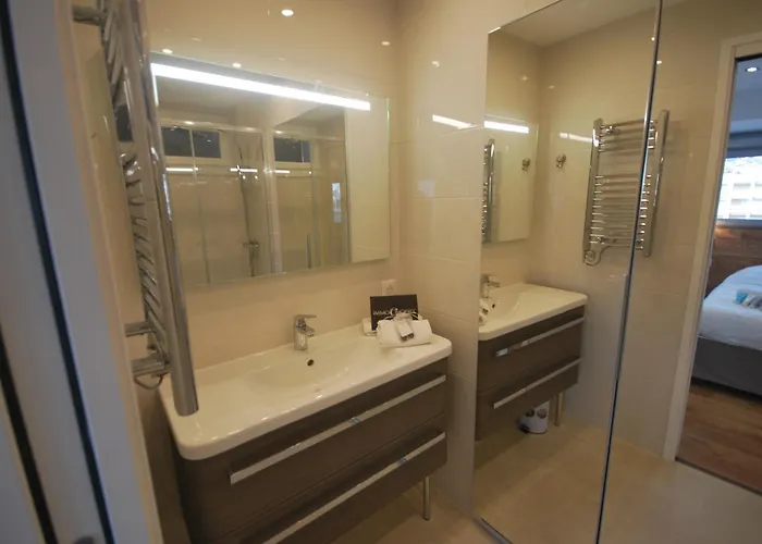 One Bedroom Palm Cannes